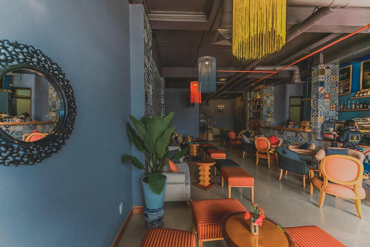 Geminai Hotel&Café Ðồng Hới Buitenkant foto