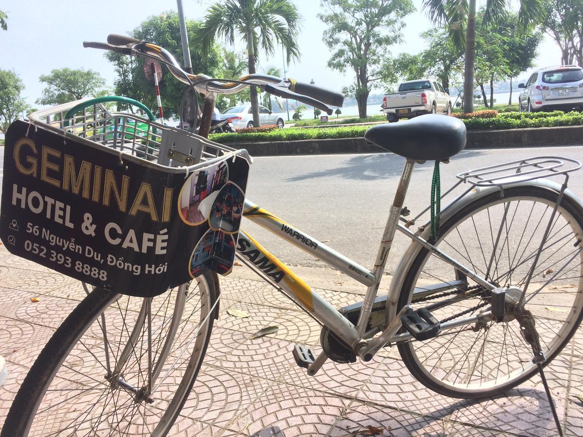 Geminai Hotel&Café Ðồng Hới Buitenkant foto